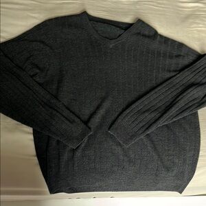 Men's Gray Sweater